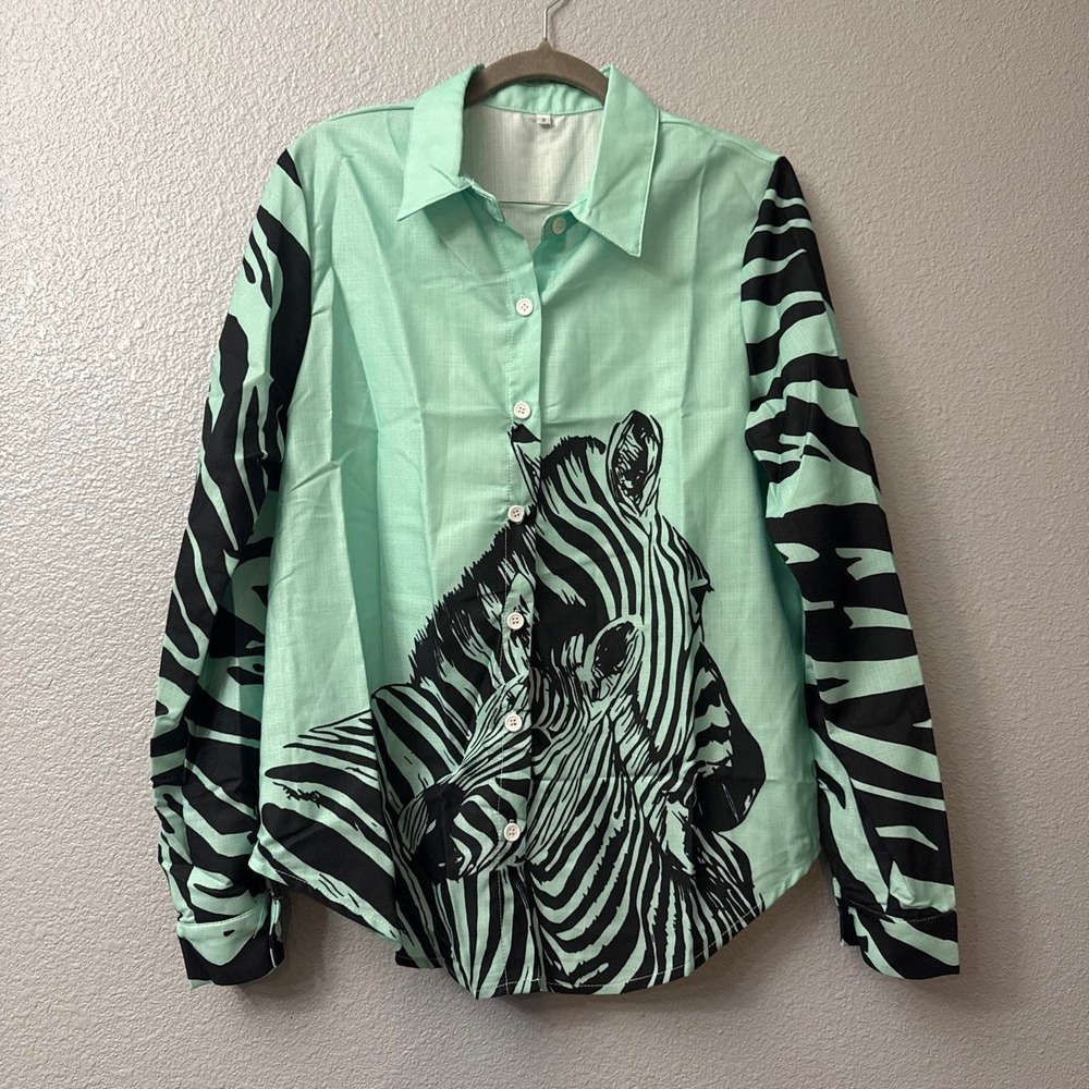 Women's Zebra Graphic Print button Up Blouse